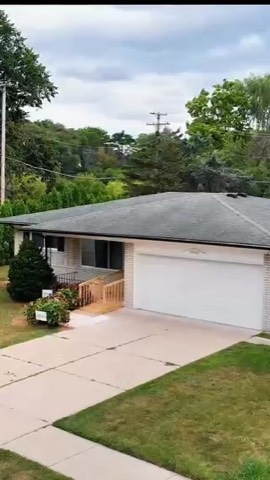 Home tour video thumbnail